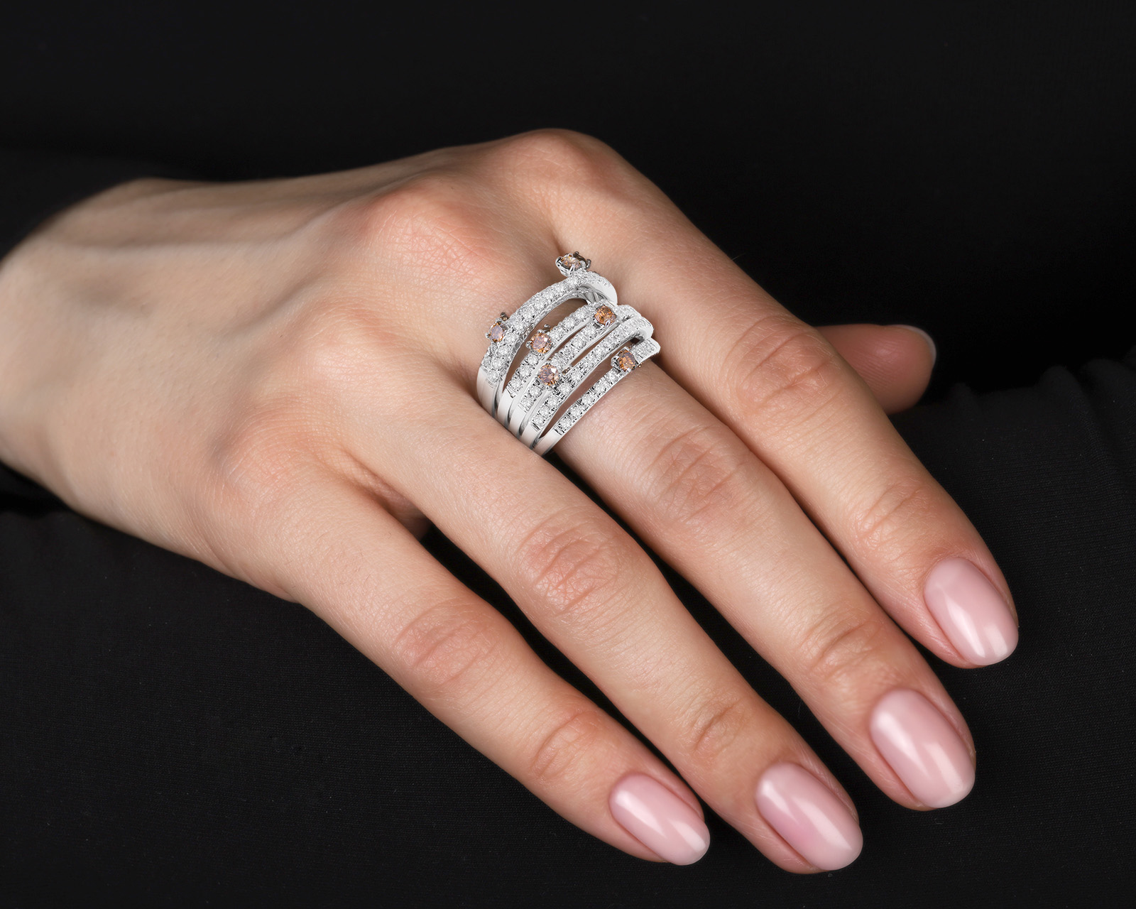 Золотое кольцо с бриллиантами 1.50ct