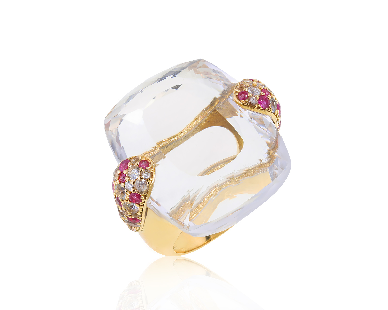 Очаровательное золотое кольцо с горным хрусталем 48.50ct
