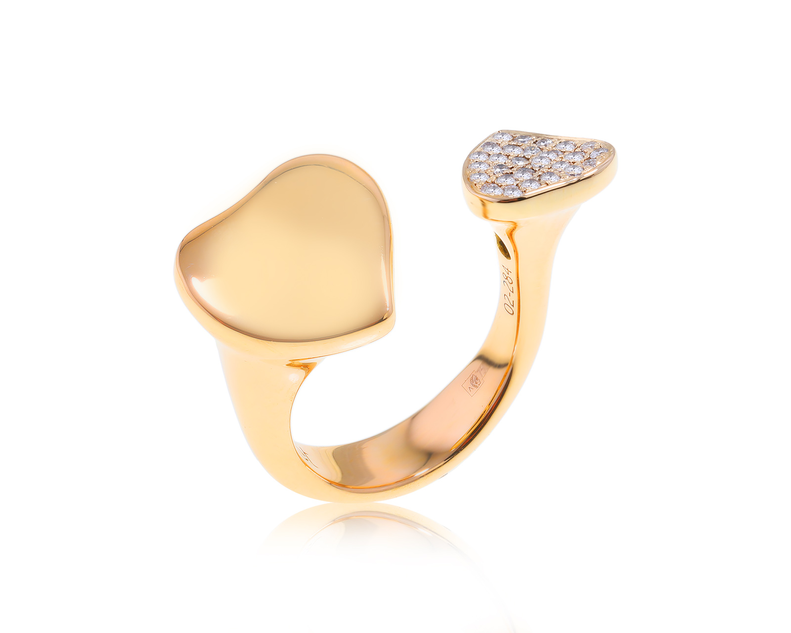 Оригинальное золотое кольцо с бриллиантами 0.16ct Ferret