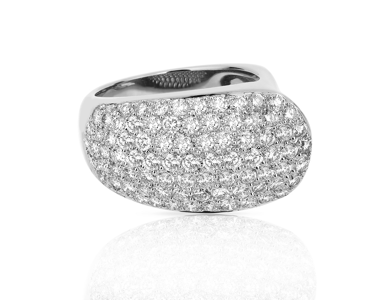 Чарующее золотое кольцо усыпанное бриллиантами 1.88ct