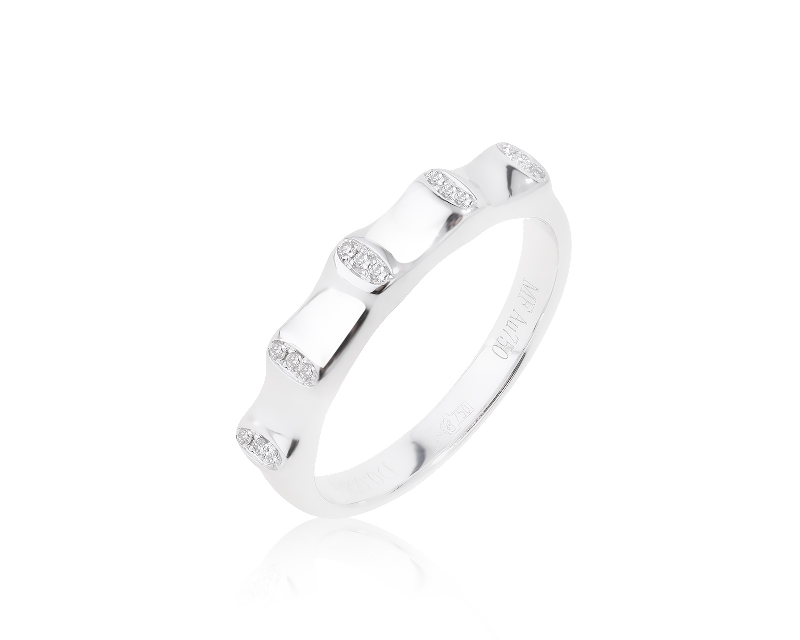 Модное золотое кольцо с бриллиантами 0.06ct 020622/13