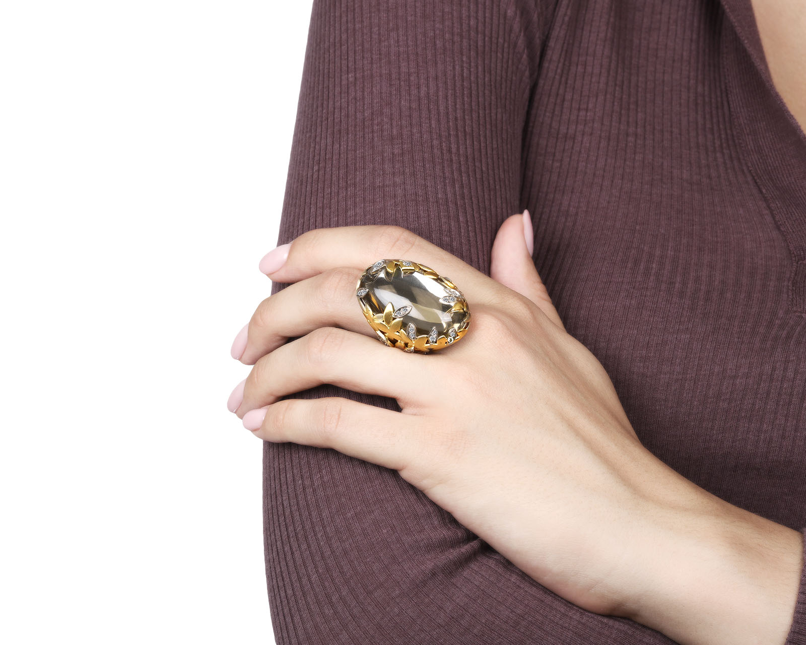 Оригинальное золотое кольцо с горным хрусталем H.Stern Gueisha