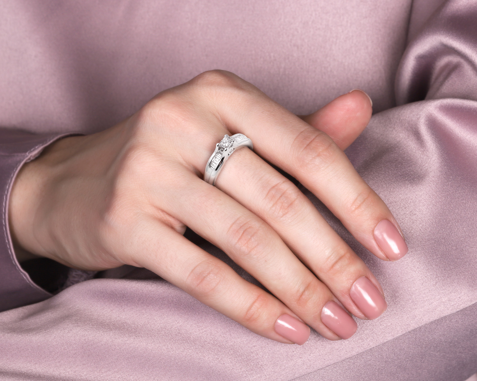 Оригинальное золотое кольцо с бриллиантами 0.69ct Callegher Gioielli