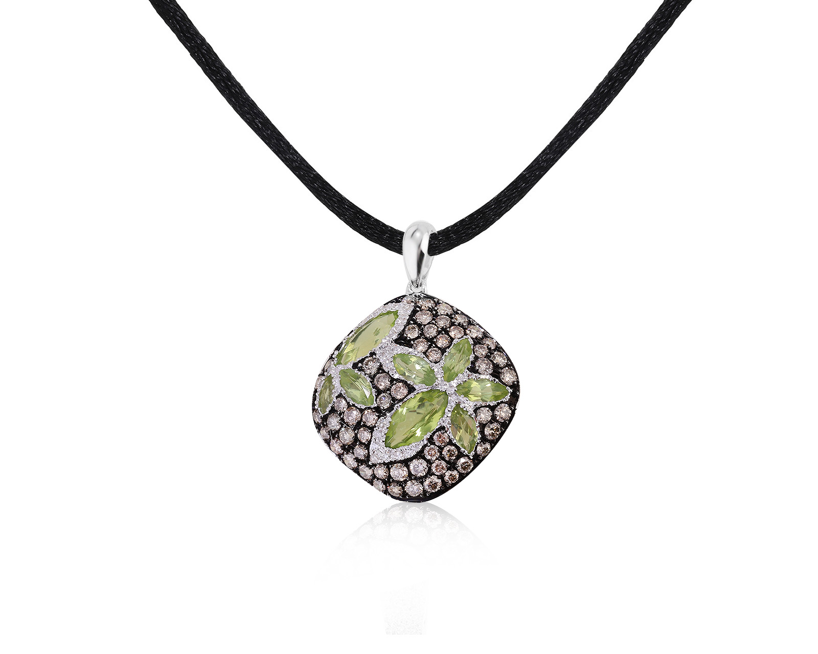 Притягательный золотой кулон с хризолитами 2.04ct 250122/7 Притягательный золотой кулон с хризолитами 2.04ct 250122/7