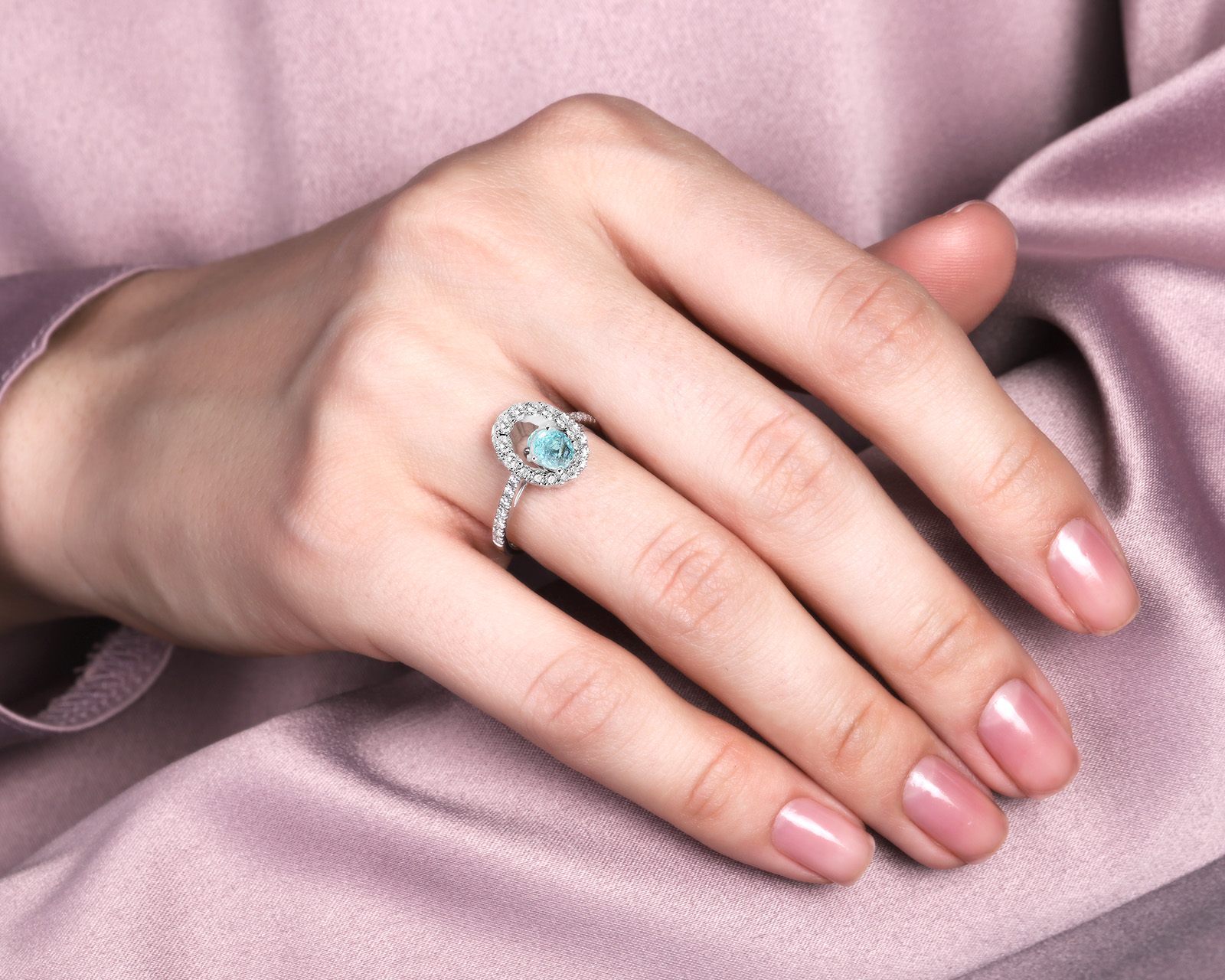 Золотое кольцо с турмалином параиба Мозамбик 0.67ct Evgeny Matveev