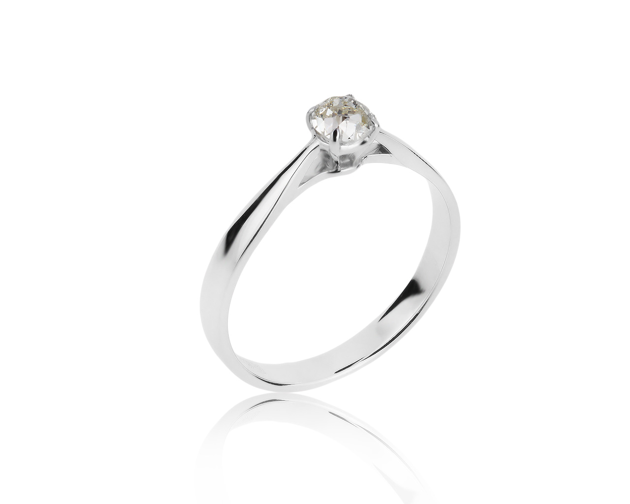 Стильное золотое кольцо с бриллиантом 0.34ct 131217/6 Стильное золотое кольцо с бриллиантом 0.34ct 131217/6