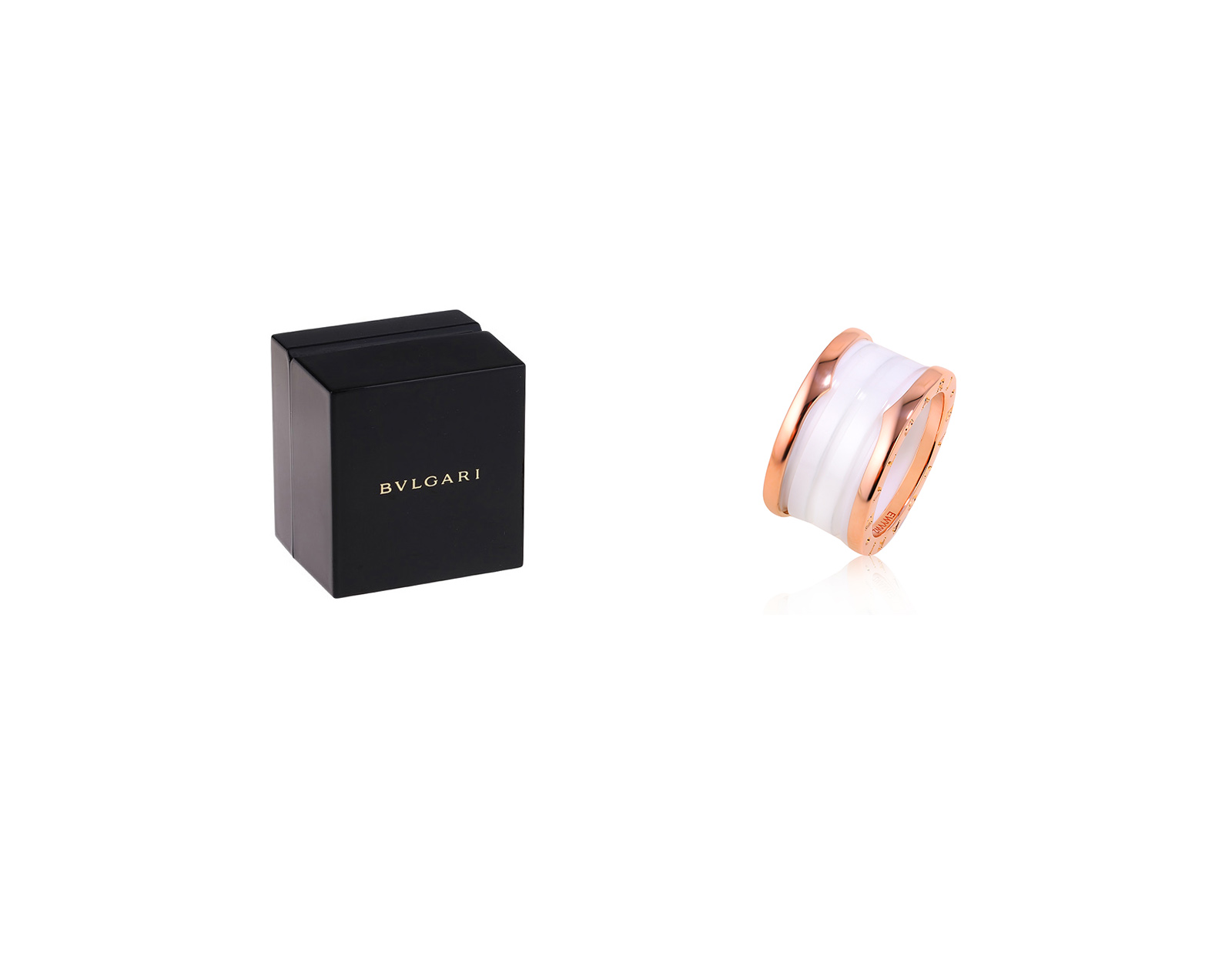 Оригинальное золотое кольцо с белой керамикой Bvlgari B.Zero1