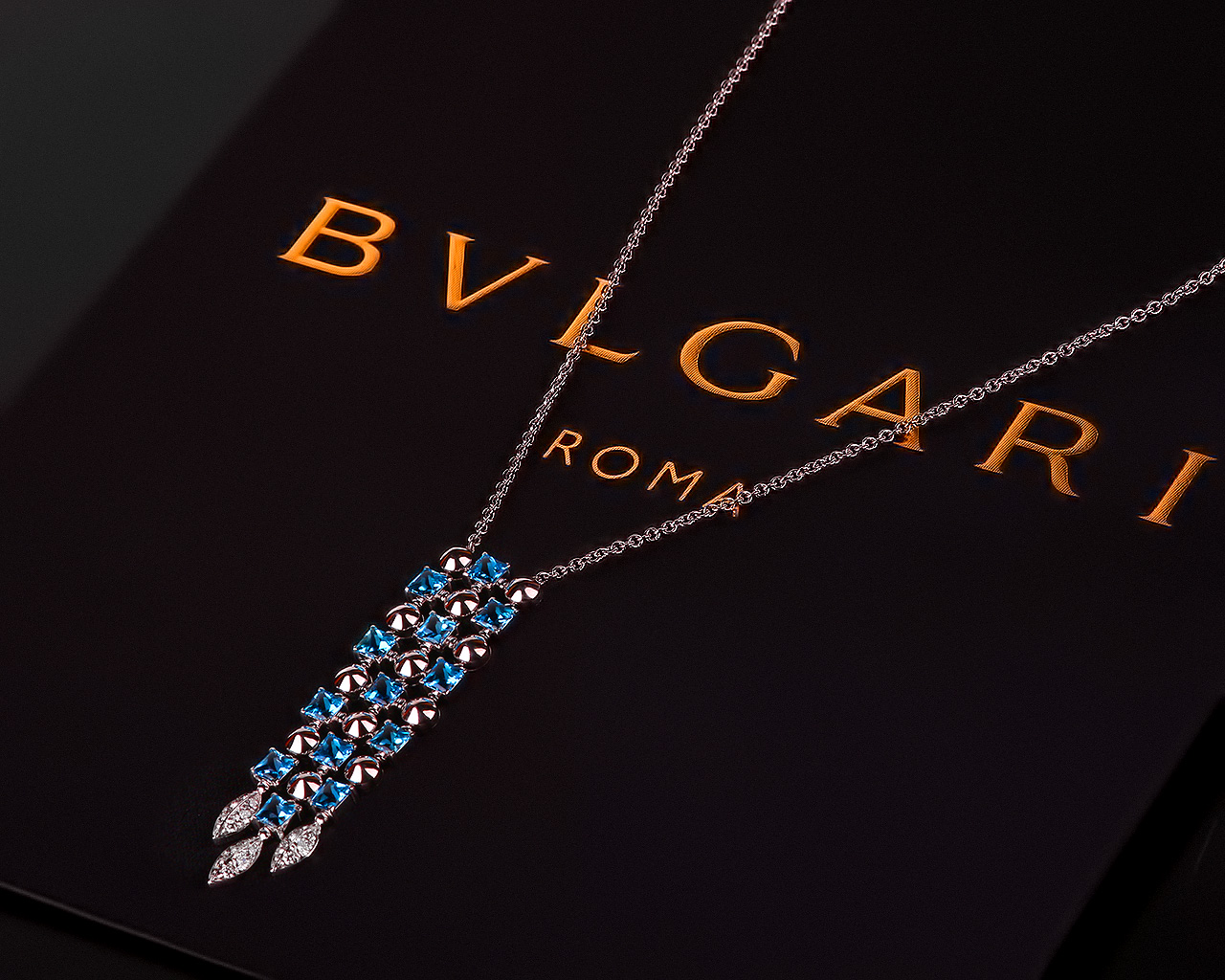 Волшебное золотое колье с топазами Bvlgari Lucea