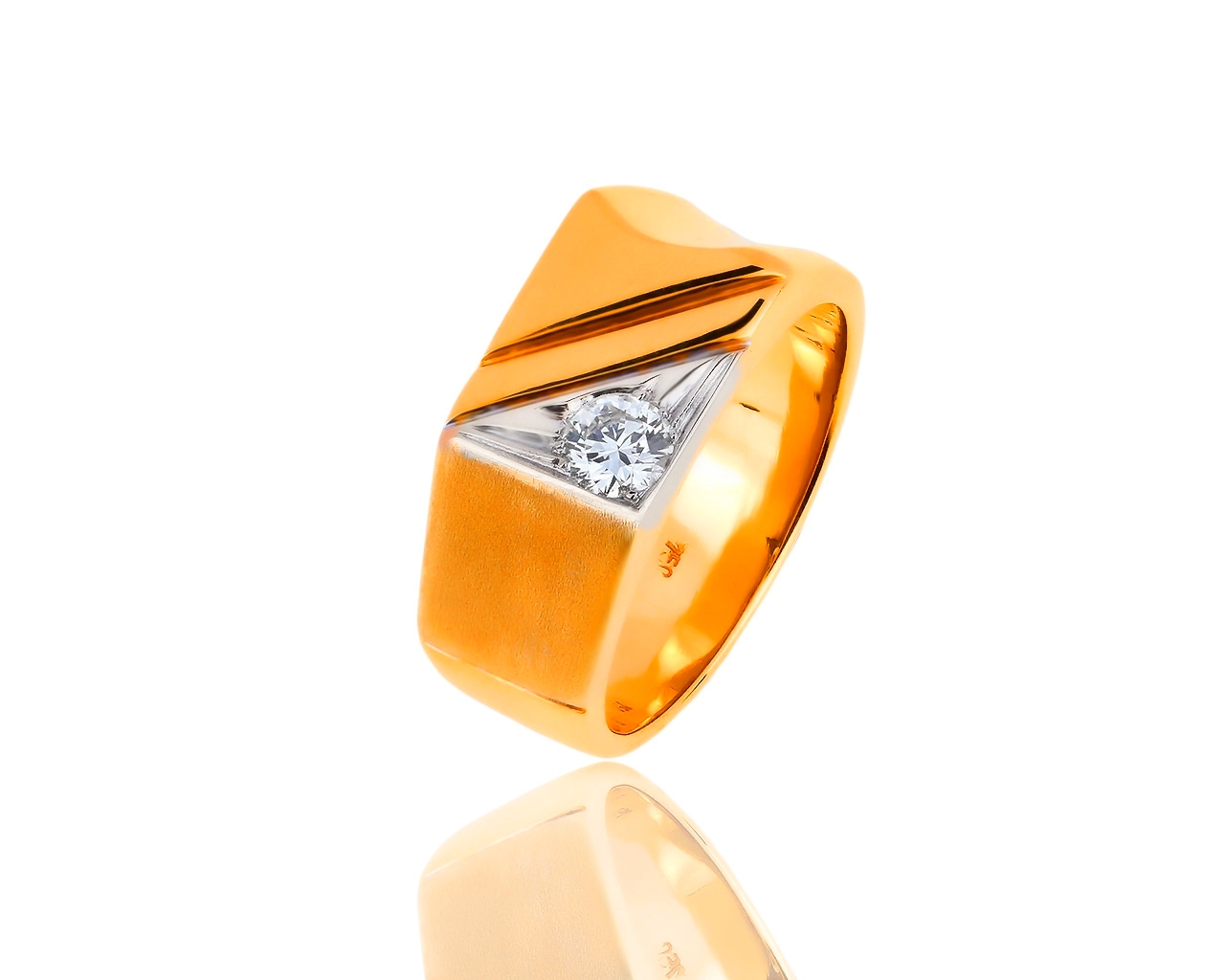 Достойное золотое кольцо с бриллиантом 0.35ct 140316/2