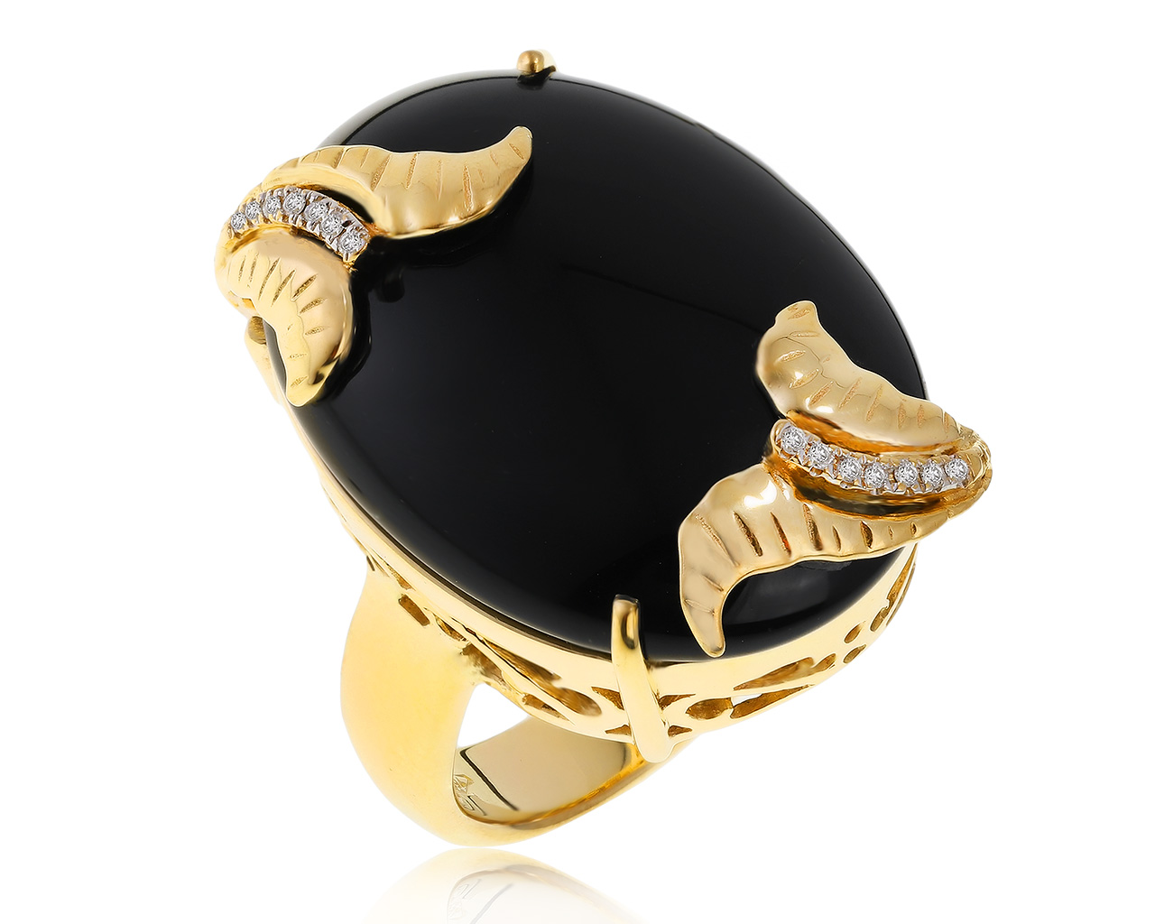 Итальянское золотое кольцо с ониксом 15.58ct
