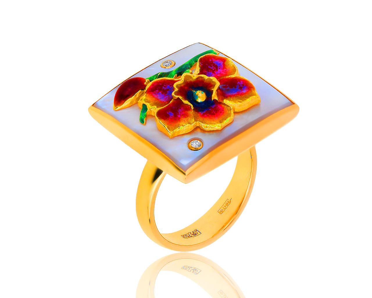 Великолепное золотое кольцо с эмалью и бриллиантами 0.03ct 040819/11