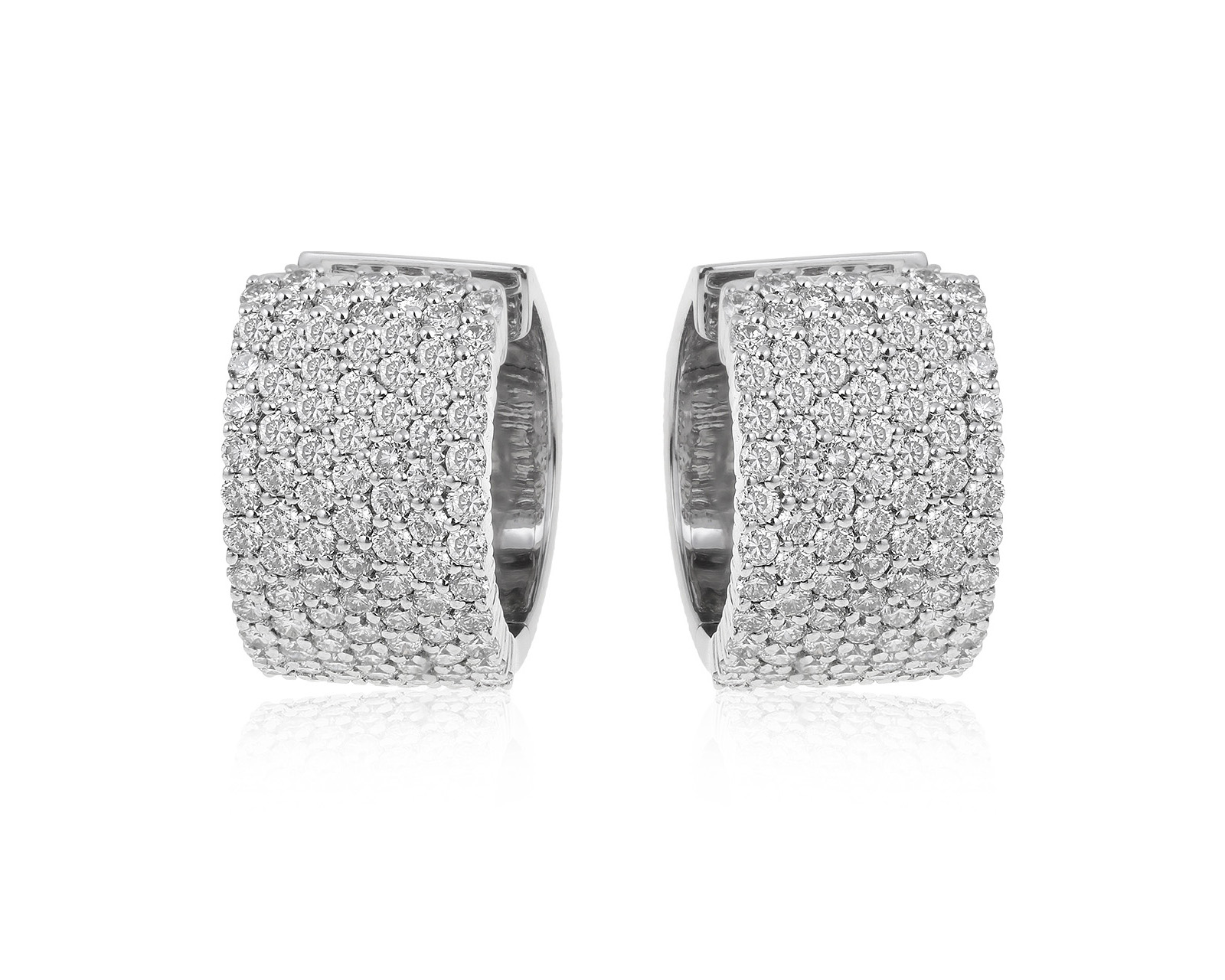 Великолепные золотые серьги с бриллиантами 4.40ct