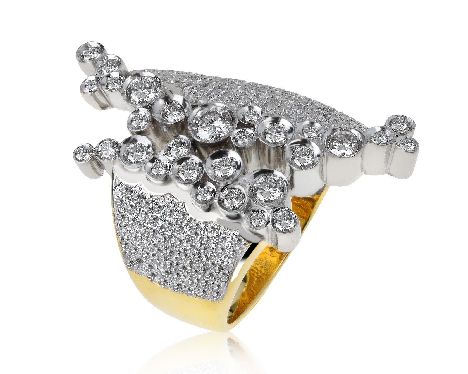 Притягательное золотое кольцо с бриллиантами 1.34ct
