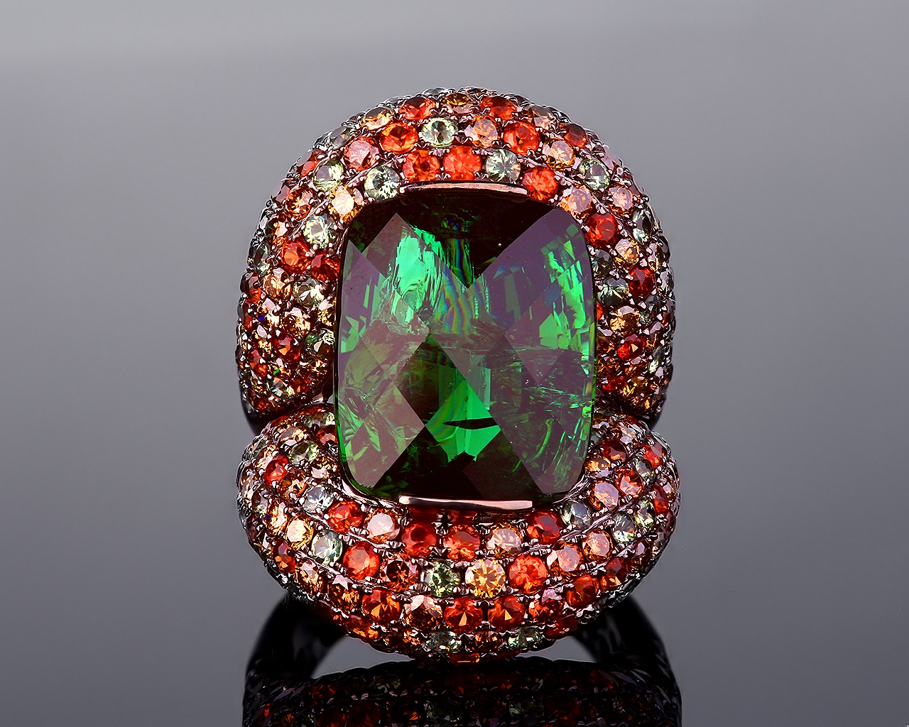 Золотое кольцо с хризолитом 6.79ct Safo Joailleri 200417/10 Золотое кольцо с хризолитом 6.79ct Safo Joailleri 200417/10