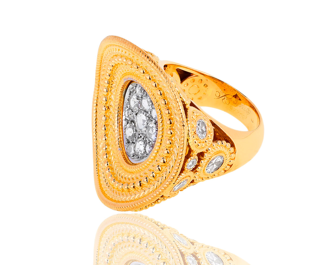 Золотое кольцо с бриллиантами 2.15ct Carrera y Carrera Ruedo 200918/14 Золотое кольцо с бриллиантами 2.15ct Carrera y Carrera Ruedo 200918/14