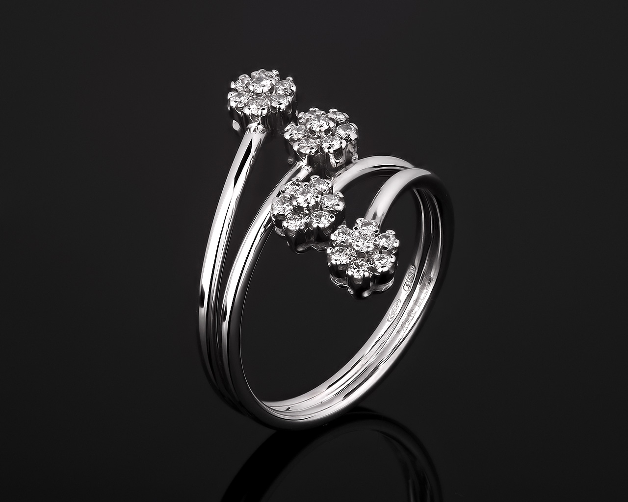 Престижное бриллиантовое кольцо Alfieri&St.John