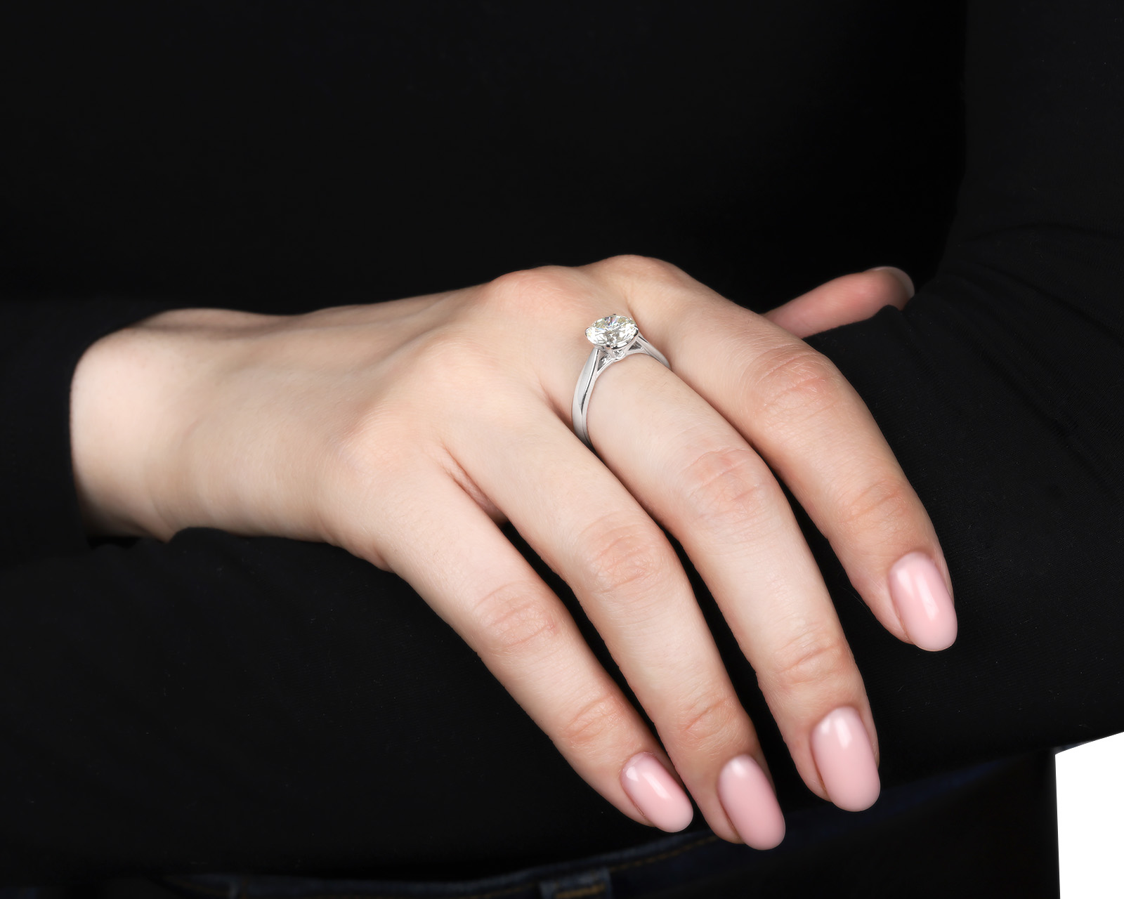 Восхитительное золотое кольцо с бриллиантом 2.02ct