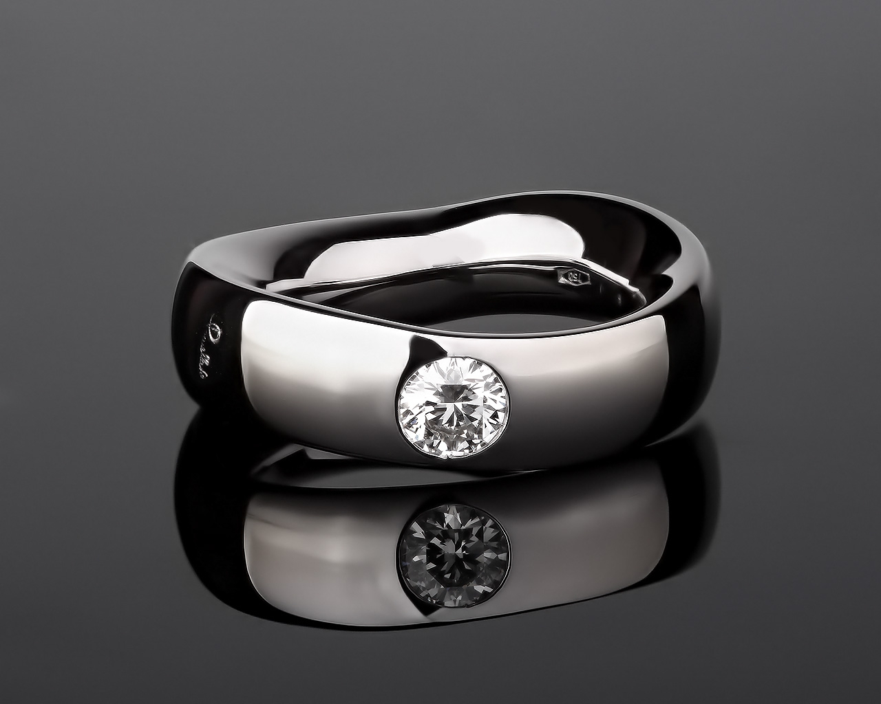 Изысканное золотое кольцо с бриллиантом Pomellato 170417/6