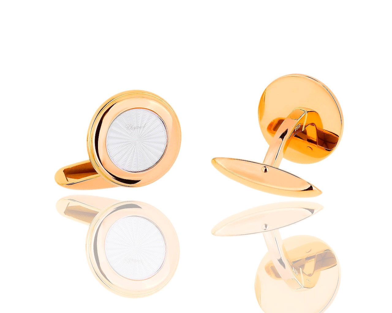 Оригинальные золотые запонки Chopard