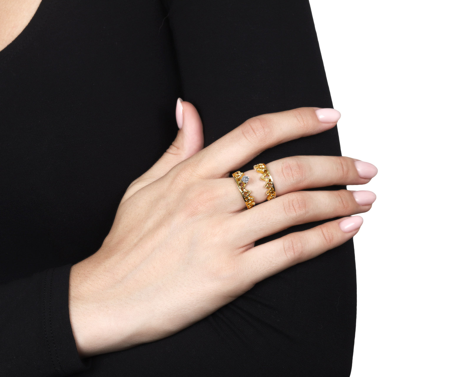 Безупречное золотое кольцо с бриллиантом 0.20ct