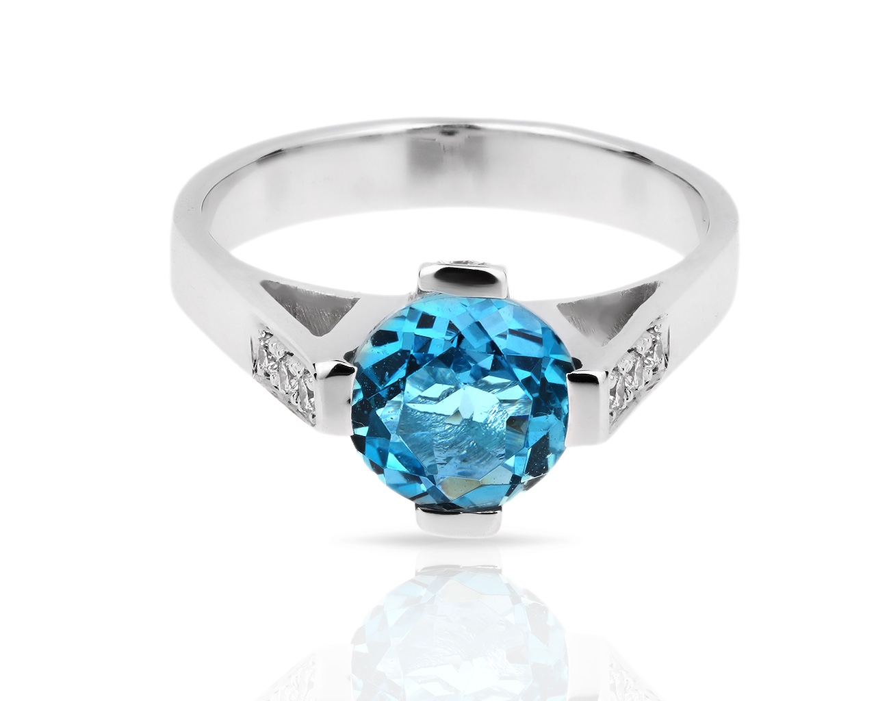 Золотое кольцо с бриллиантами 0.15ct и топазом 270318/8