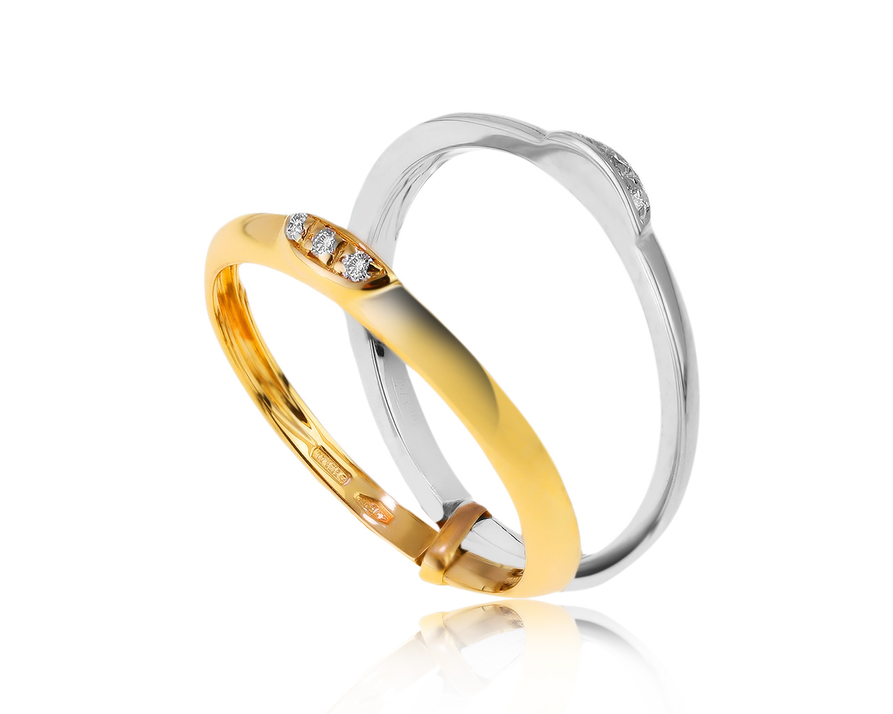 Оригинальное золотое кольцо с бриллиантами 0.05ct Salvini