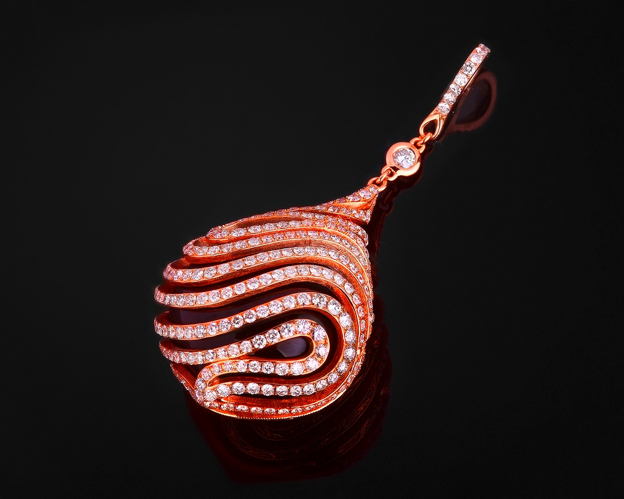 Очаровательный золотой кулон с бриллиантами 3.20ct 050118/3