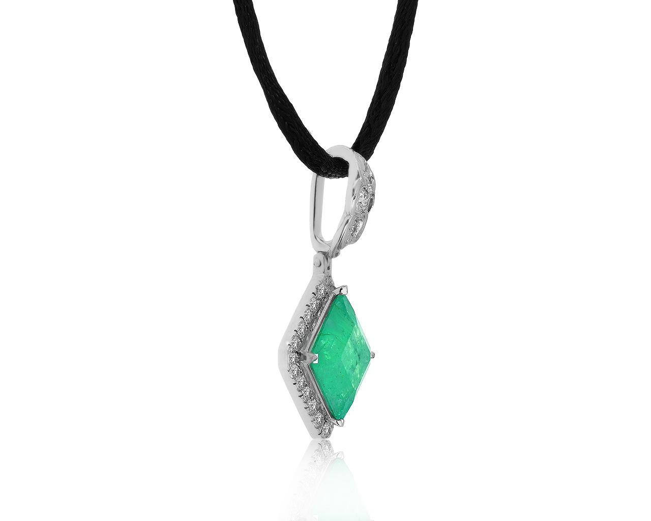 Великолепный золотой кулон с изумрудом 7.18ct