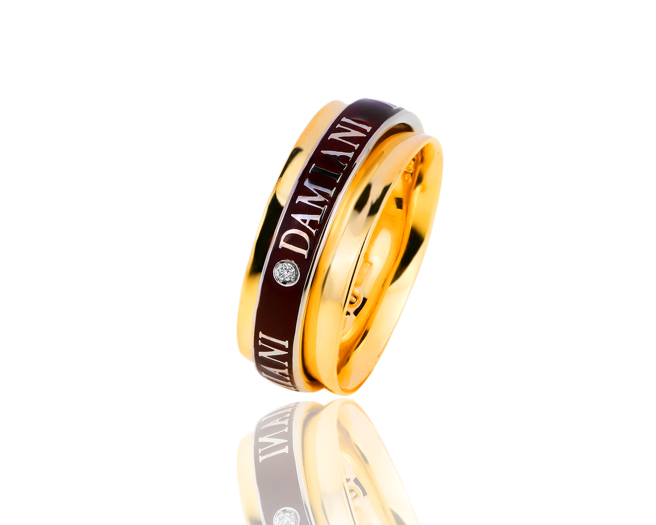 Стильное золотое кольцо с бриллиантом 0.01ct Damiani Twister 100519/5