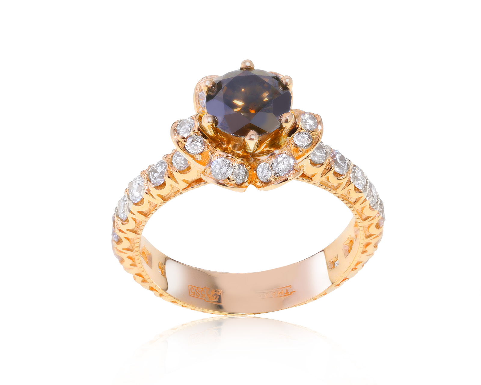 Престижное золотое кольцо с бриллиантами 2.25ct