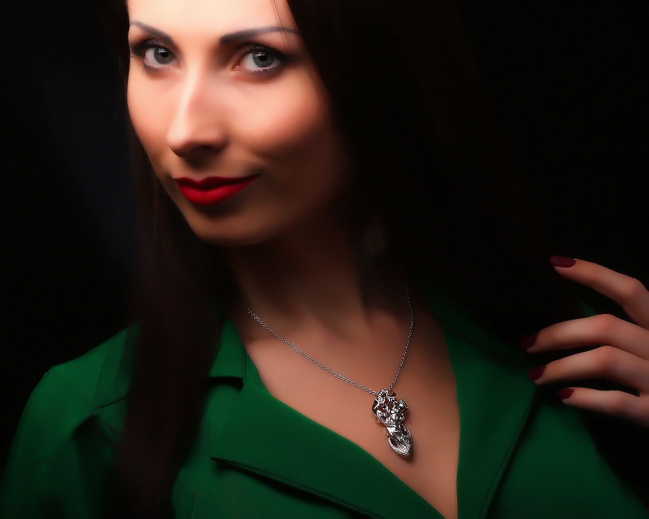 Золотая подвеска с бриллиантами 0.44ct Magerit