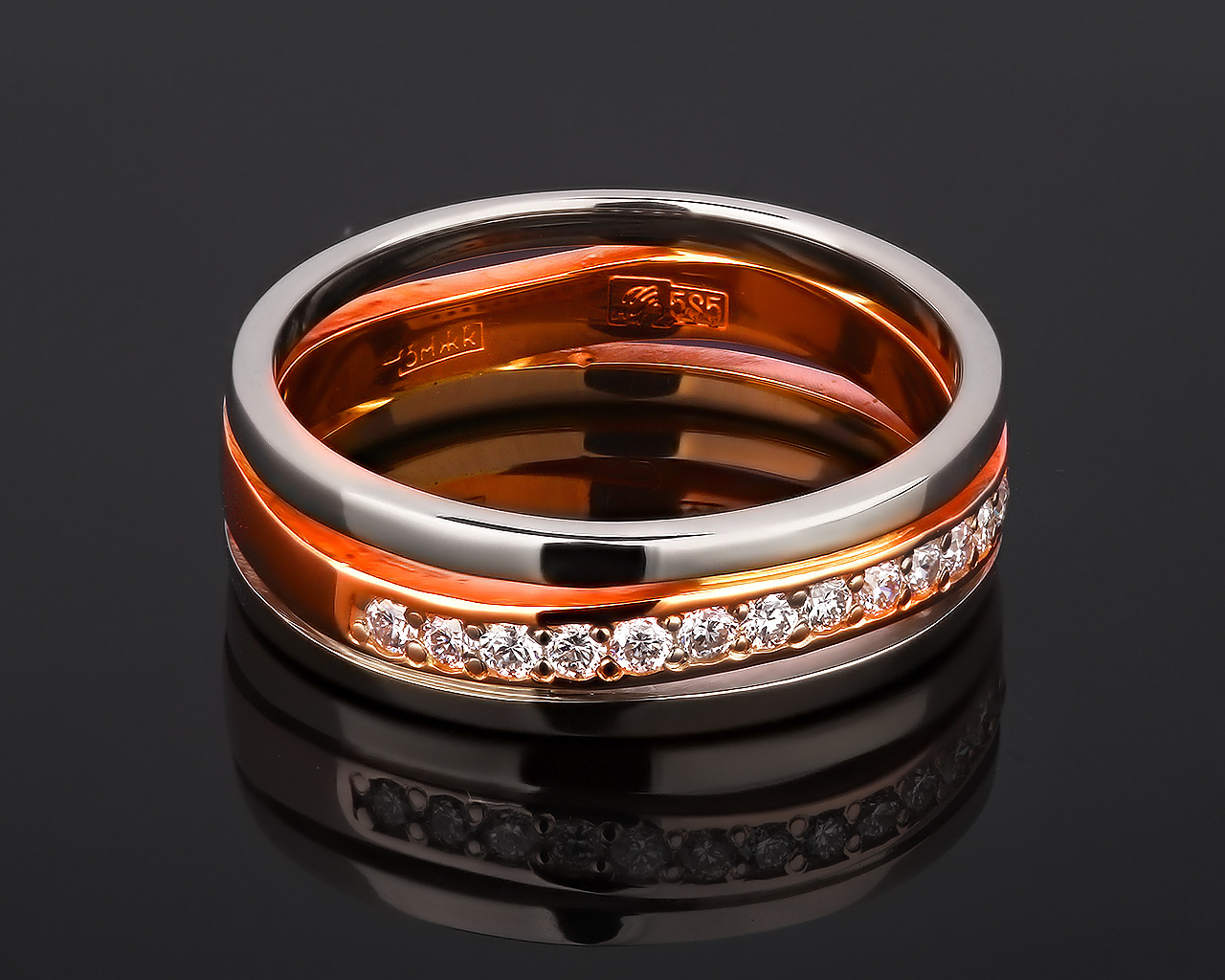 Золотое кольцо с бриллиантовой дорожкой 0.21ct Золотое кольцо с бриллиантовой дорожкой 0.21ct