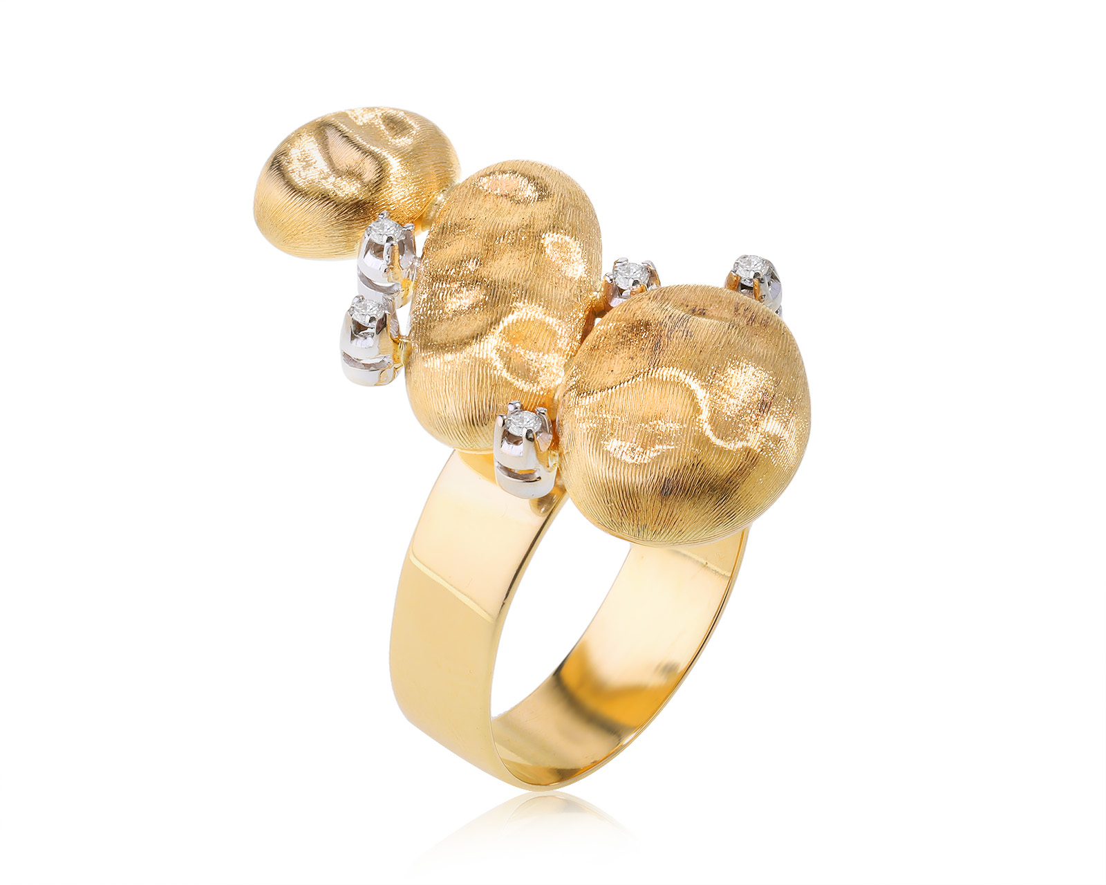 Оригинальное золотое кольцо с бриллиантами 0.10ct Nanis