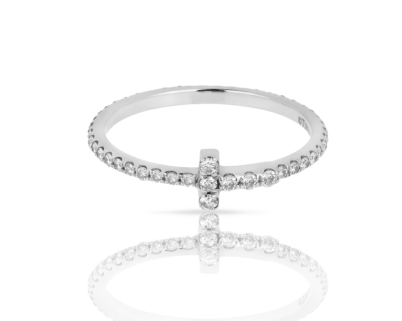 Утонченное золотое кольцо с бриллиантами Tiffany&Co Утонченное золотое кольцо с бриллиантами Tiffany&Co