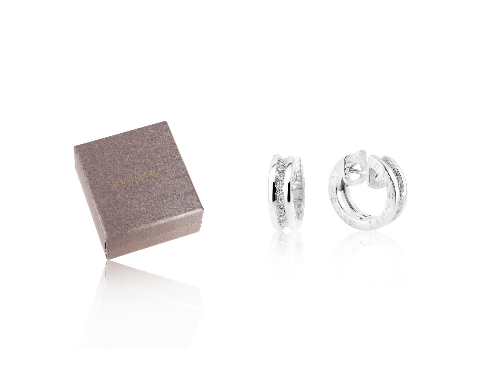 Оригинальные золотые серьги с бриллиантами 0.18ct Bvlgari B.Zero1