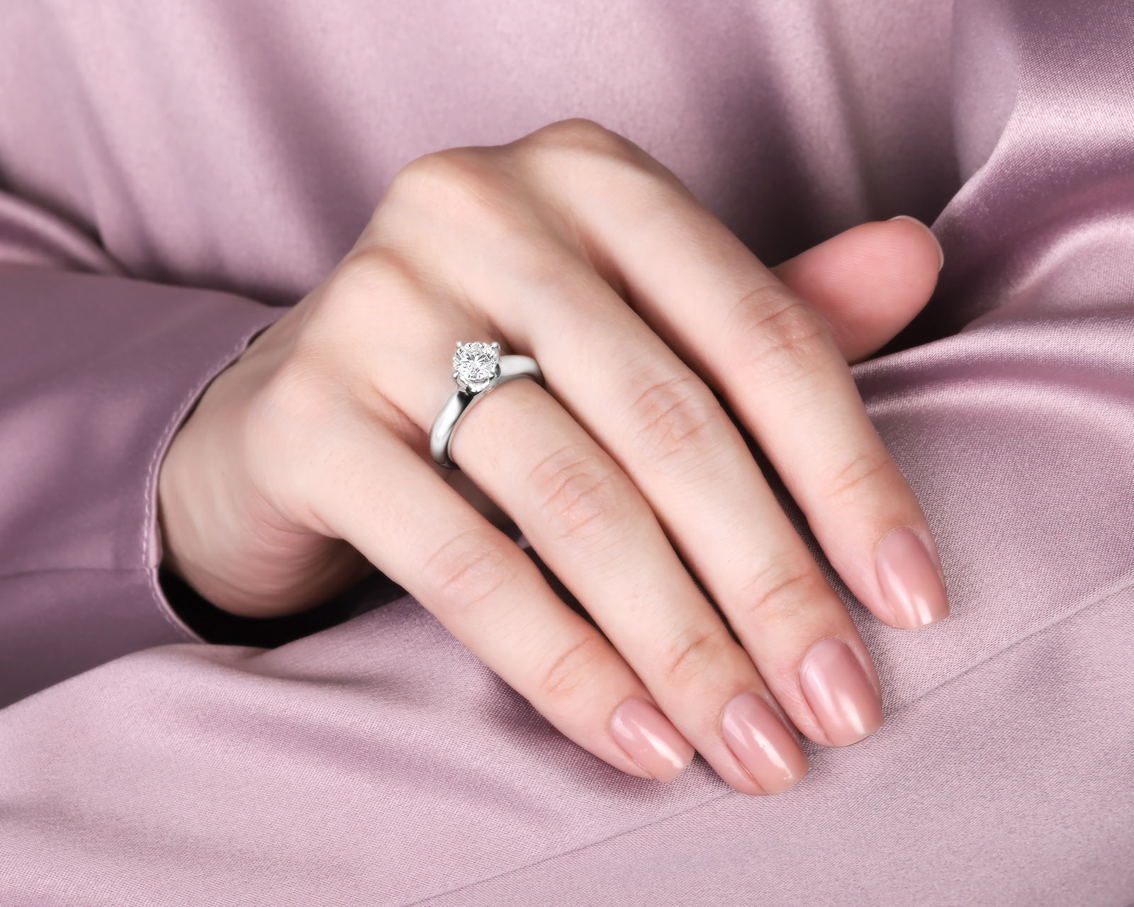Оригинальное золотое кольцо с бриллиантом 1.02ct Hartmanns