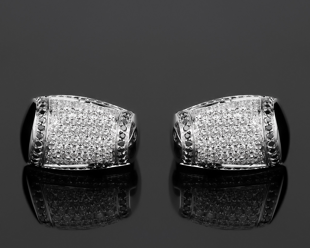 Золотые серьги с черными и белыми бриллиантами 1.47ct Chimento 220318/9