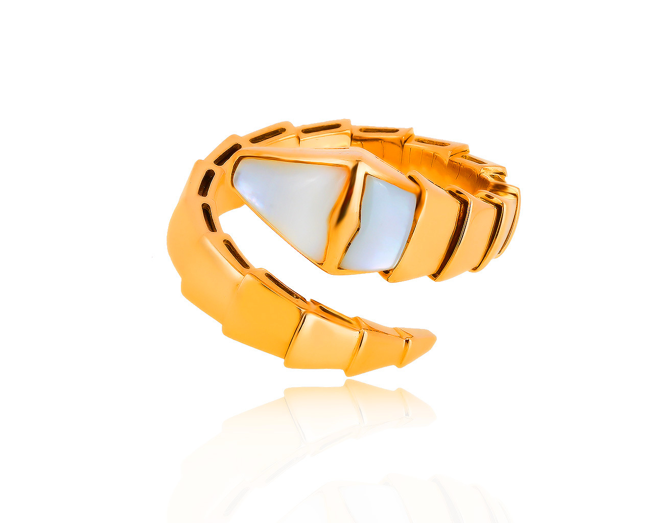 Оригинальное золотое кольцо с перламутром Bvlgari 270819/3