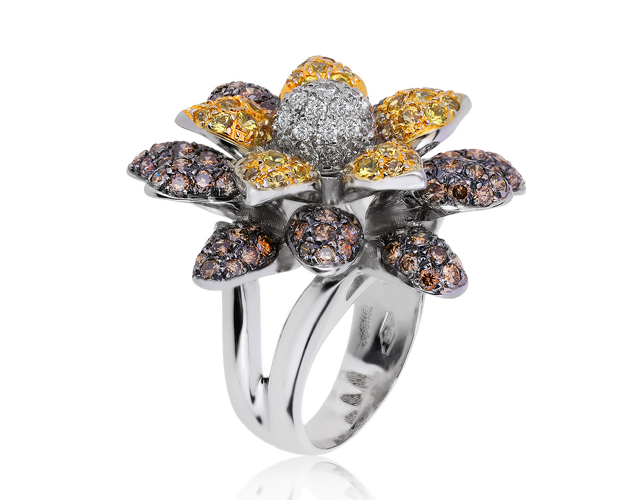 Потрясающее золотое кольцо с бриллиантами 2.50ct