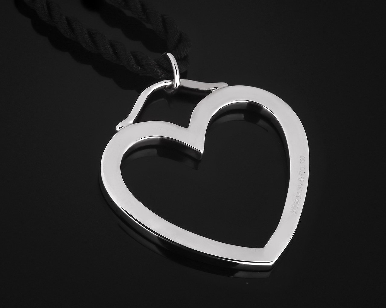 Изумительная золотая подвеска Tiffany&Co 261217/24