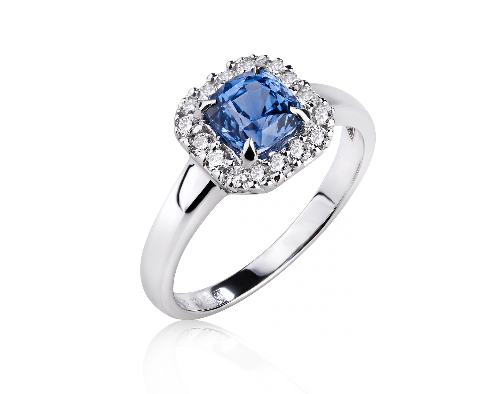 Золотое кольцо с сапфиром 1.09ct и бриллиантами 0.23ct 020826/ПКМ441