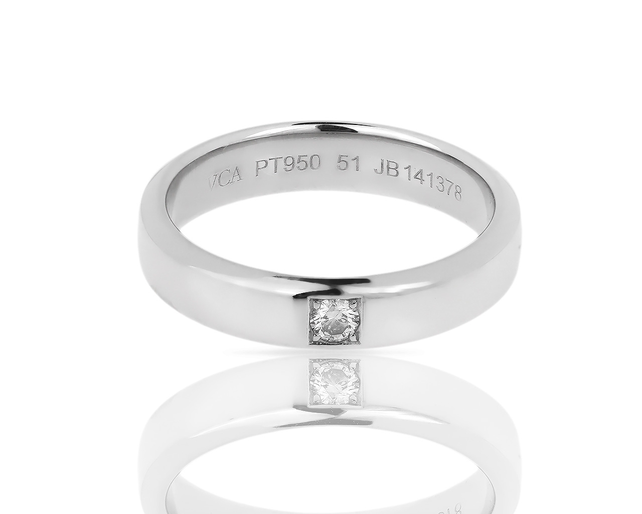 Платиновое кольцо с бриллиантом Van Cleef and Arpels Платиновое кольцо с бриллиантом Van Cleef and Arpels