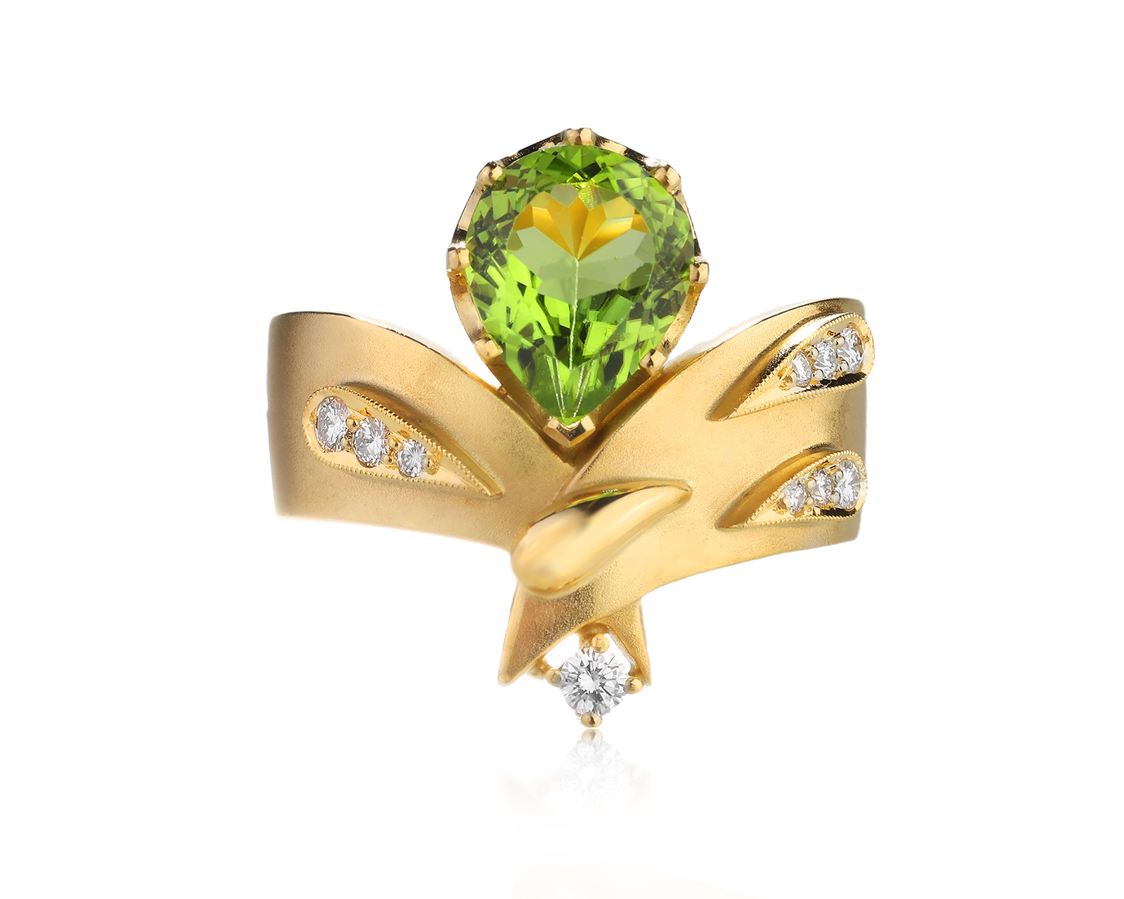 Оригинальное золотое кольцо с хризолитом 2.42ct Sirin