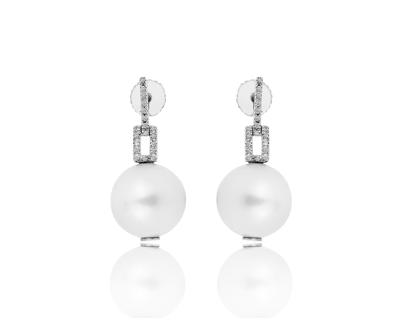 Романтичные золотые серьги с бриллиантами 0.20ct 270719/11