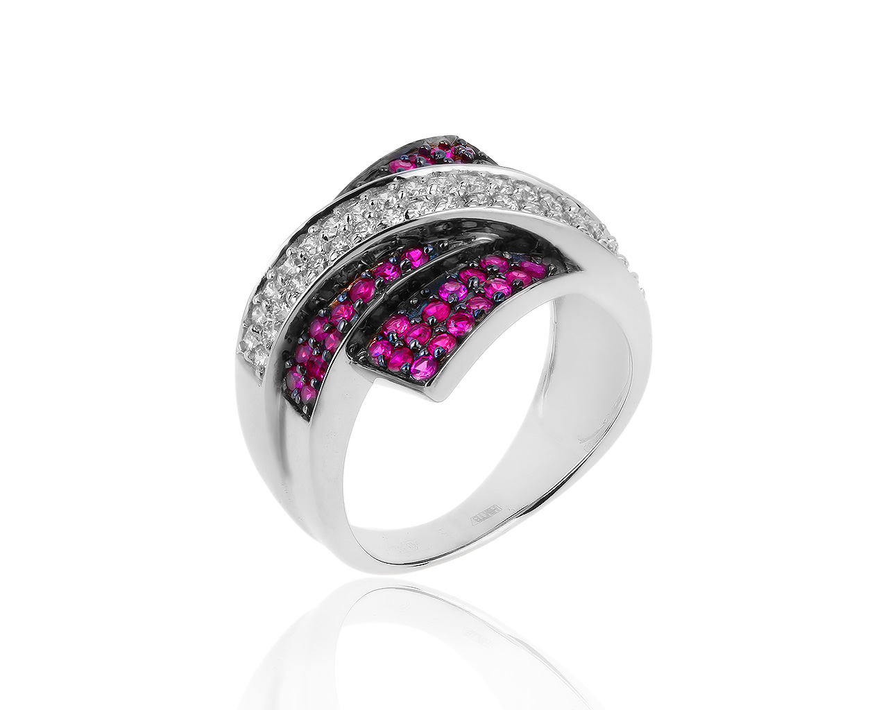 Прелестное золотое кольцо с рубинами 0.83ct 181119/17