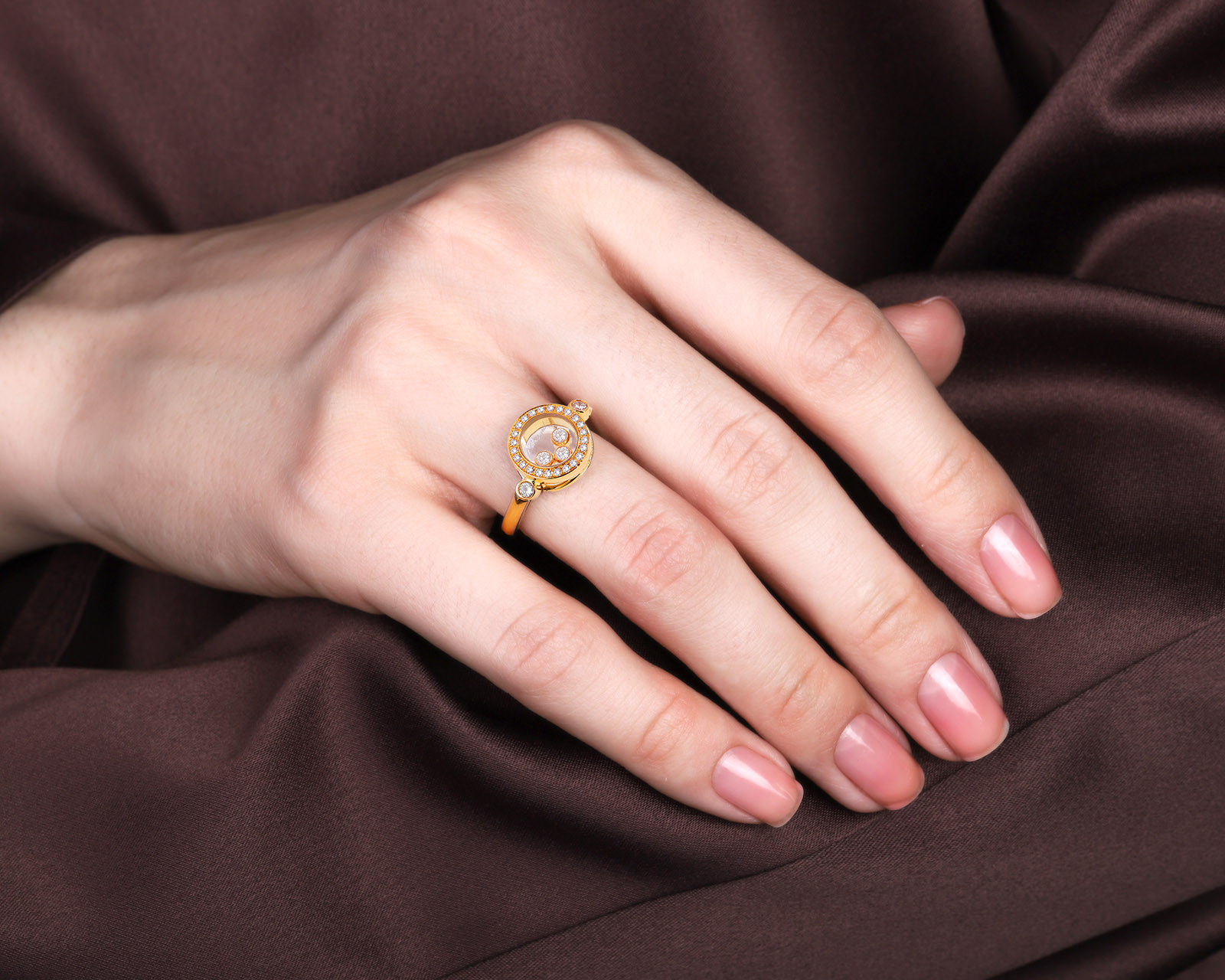 Оригинальное золотое кольцо Chopard Happy Diamonds