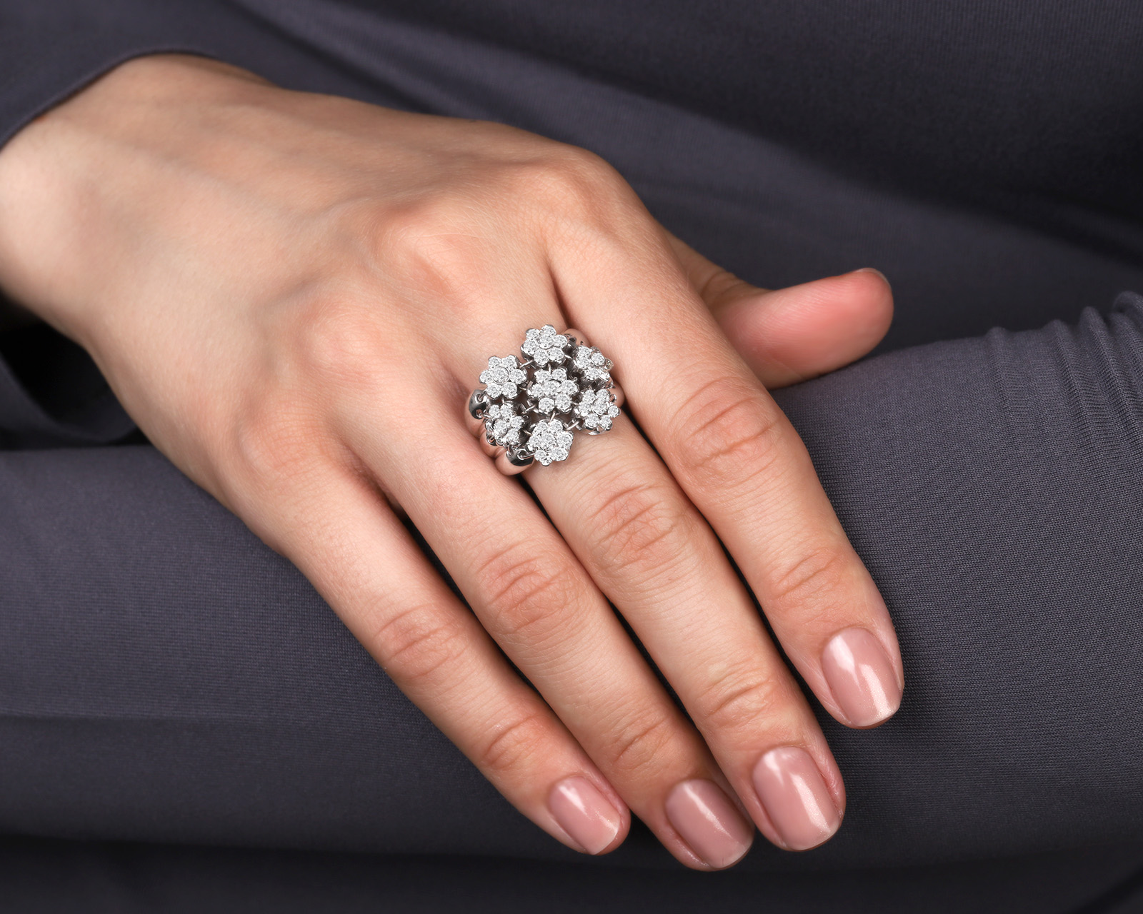 Золотое кольцо с бриллиантами 1.18ct