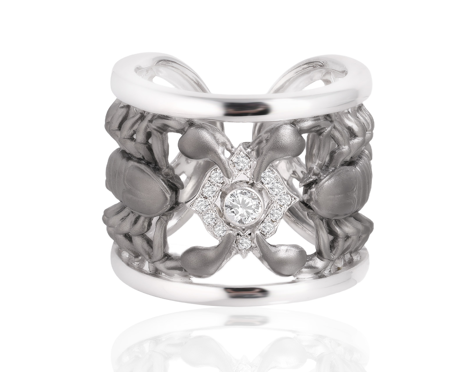 Оригинальное золотое кольцо с бриллиантами 0.15ct Magerit Scorpion