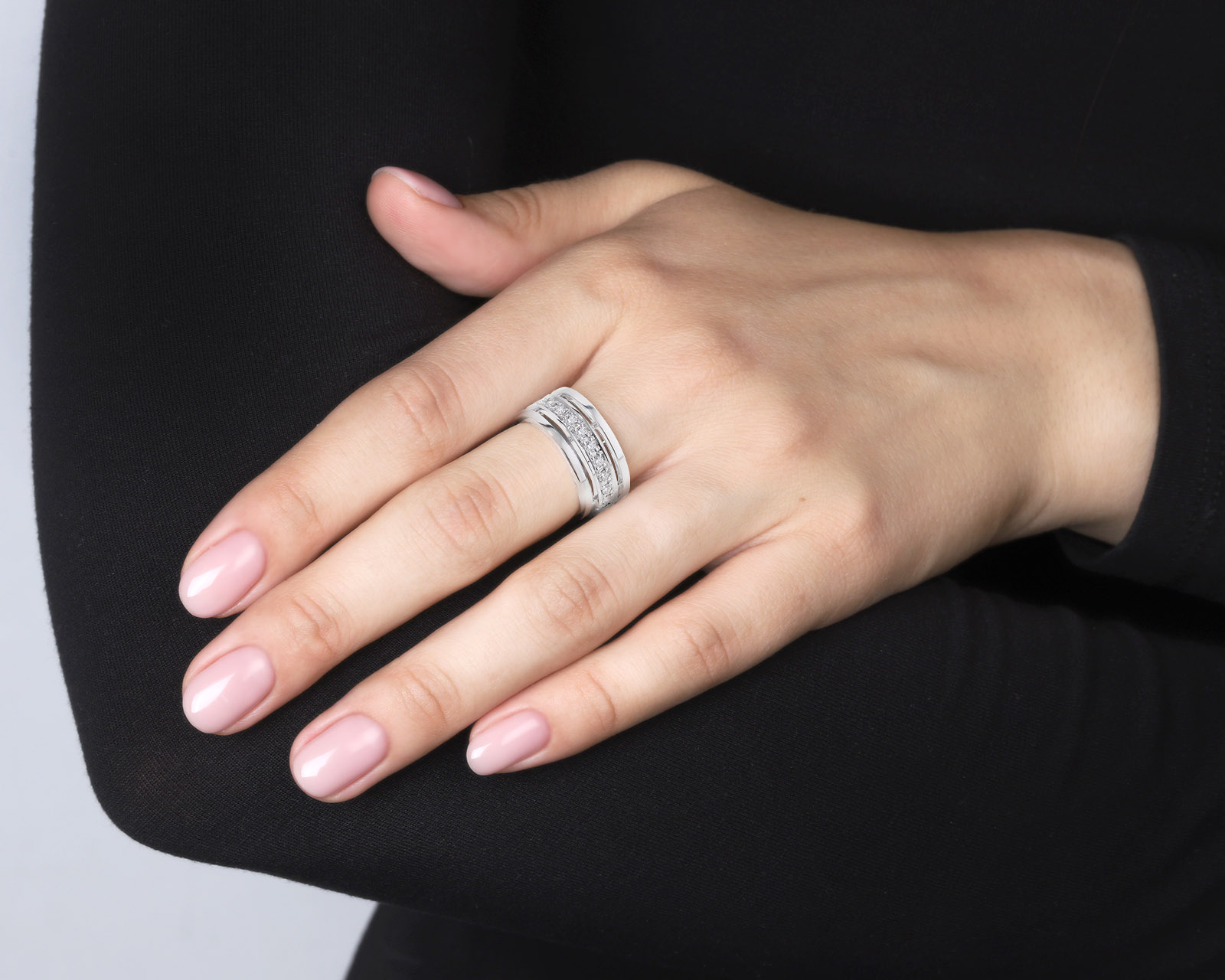 Модное золотое кольцо с бриллиантами 0.33ct