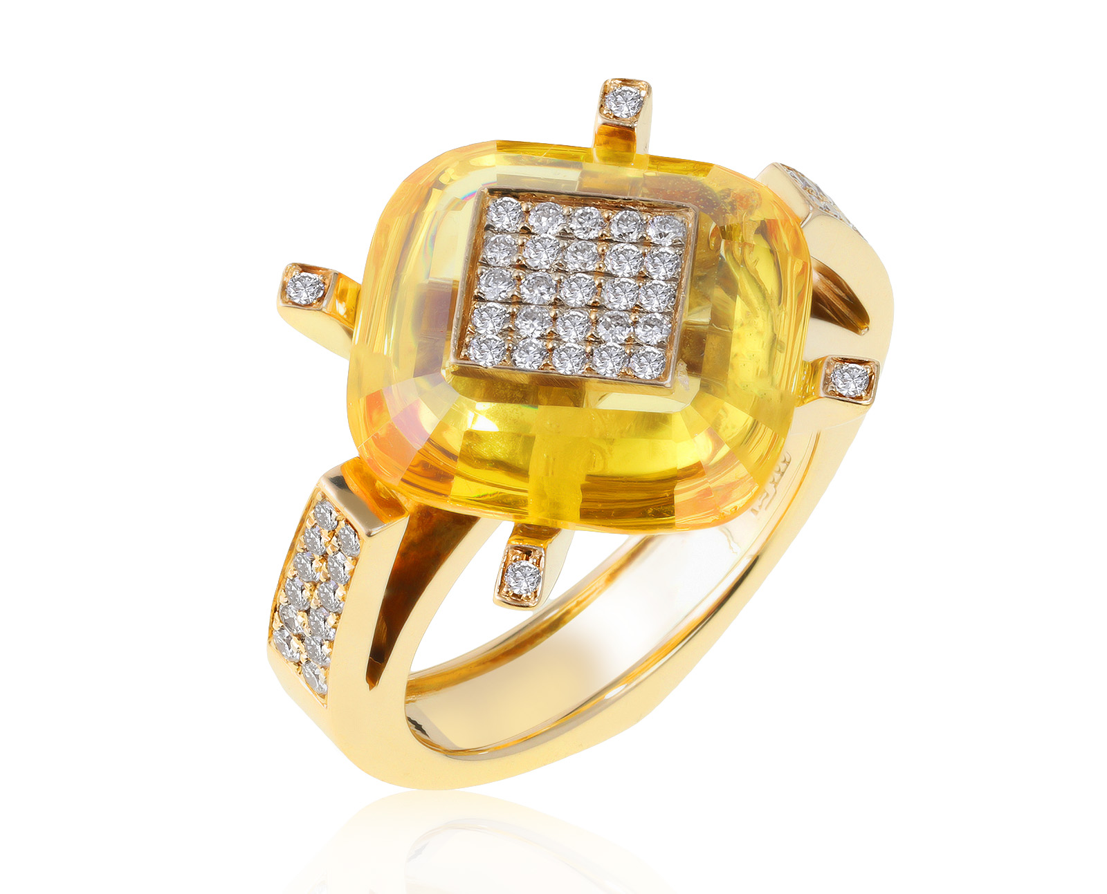 Великолепное золотое кольцо с синтетическим цирконом 080921/8